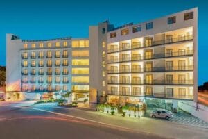 Business hotel in gachibowli Deccan Serai
