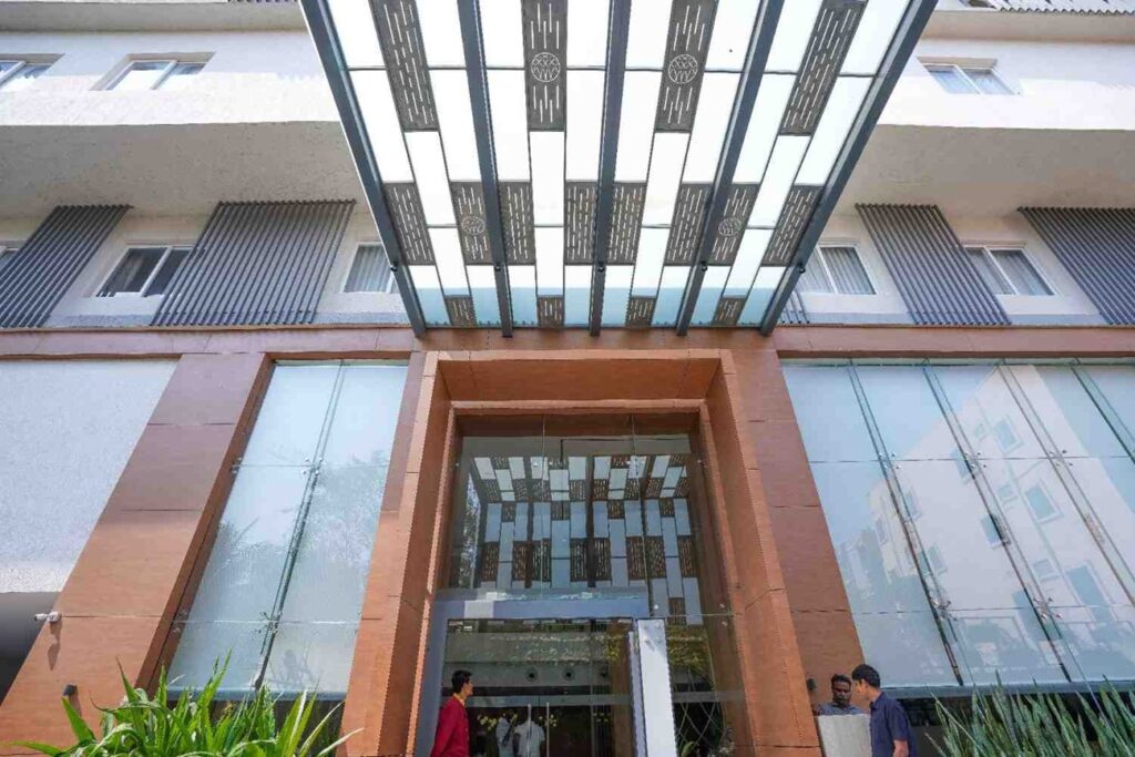 Best hotel to stay in hyderabad