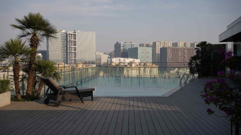 hotels near IT hubs in gachibowli